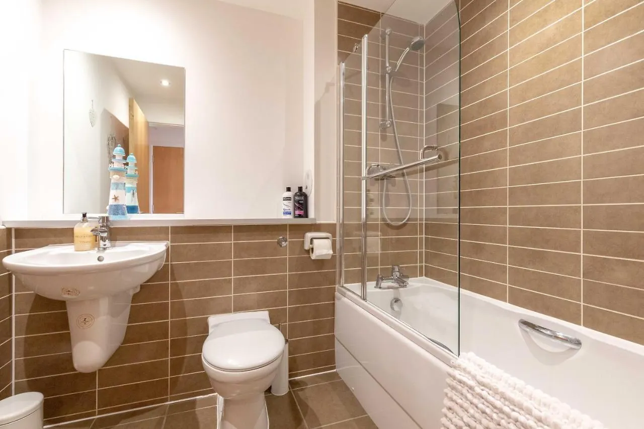 The Edinburgh Waterfront - 2 Bedroom Apartment